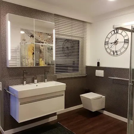 A&m Ahorn/hohenstadt Apartman